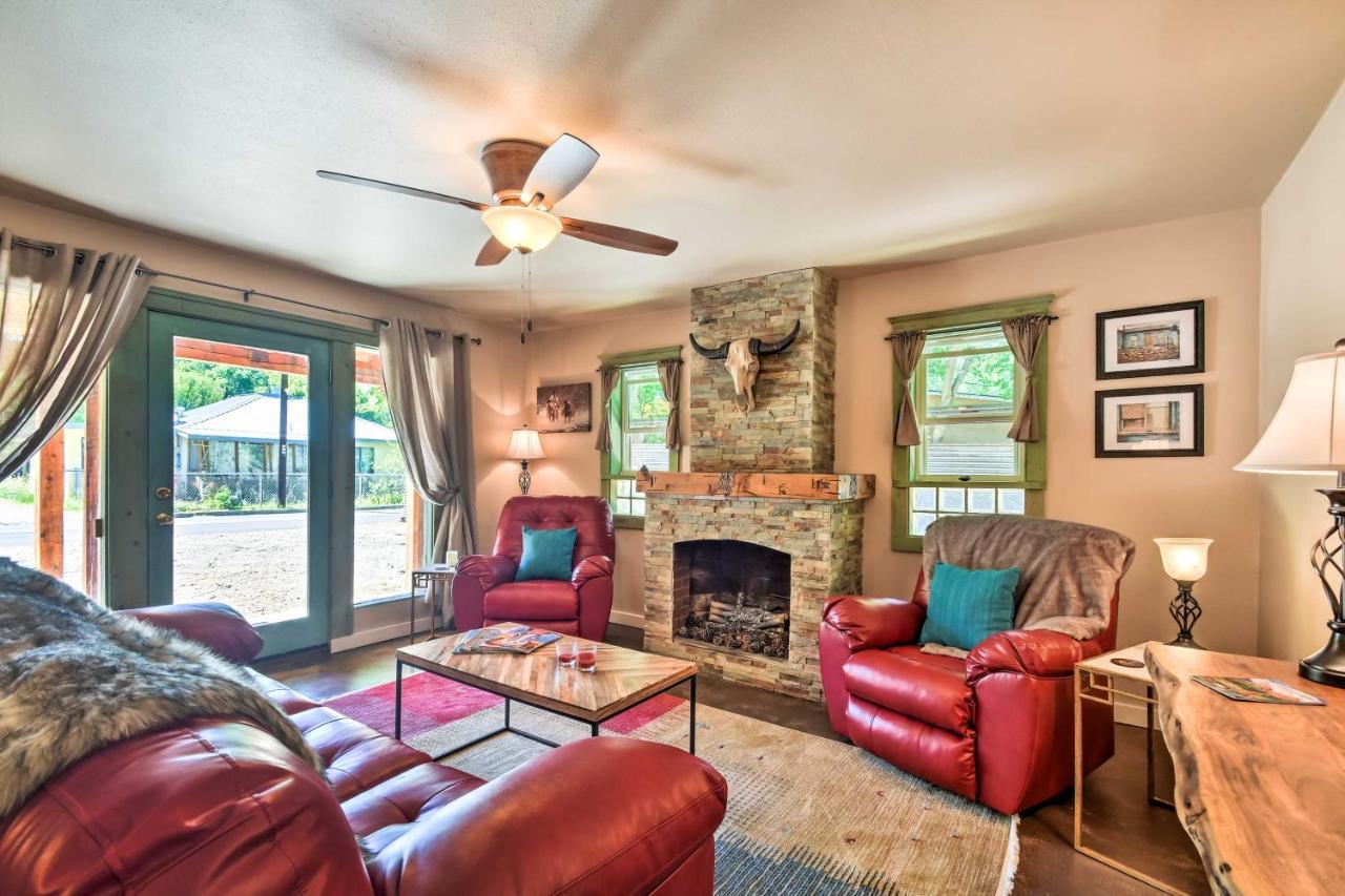 Cozy Home With Media Room Short Walk To Taos Plaza! Zewnętrze zdjęcie