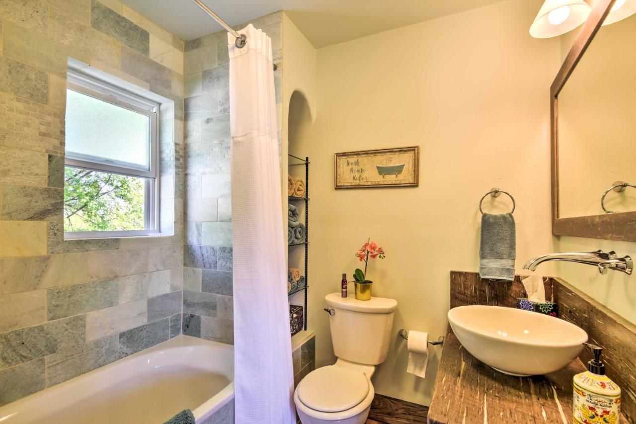 Cozy Home With Media Room Short Walk To Taos Plaza! Zewnętrze zdjęcie