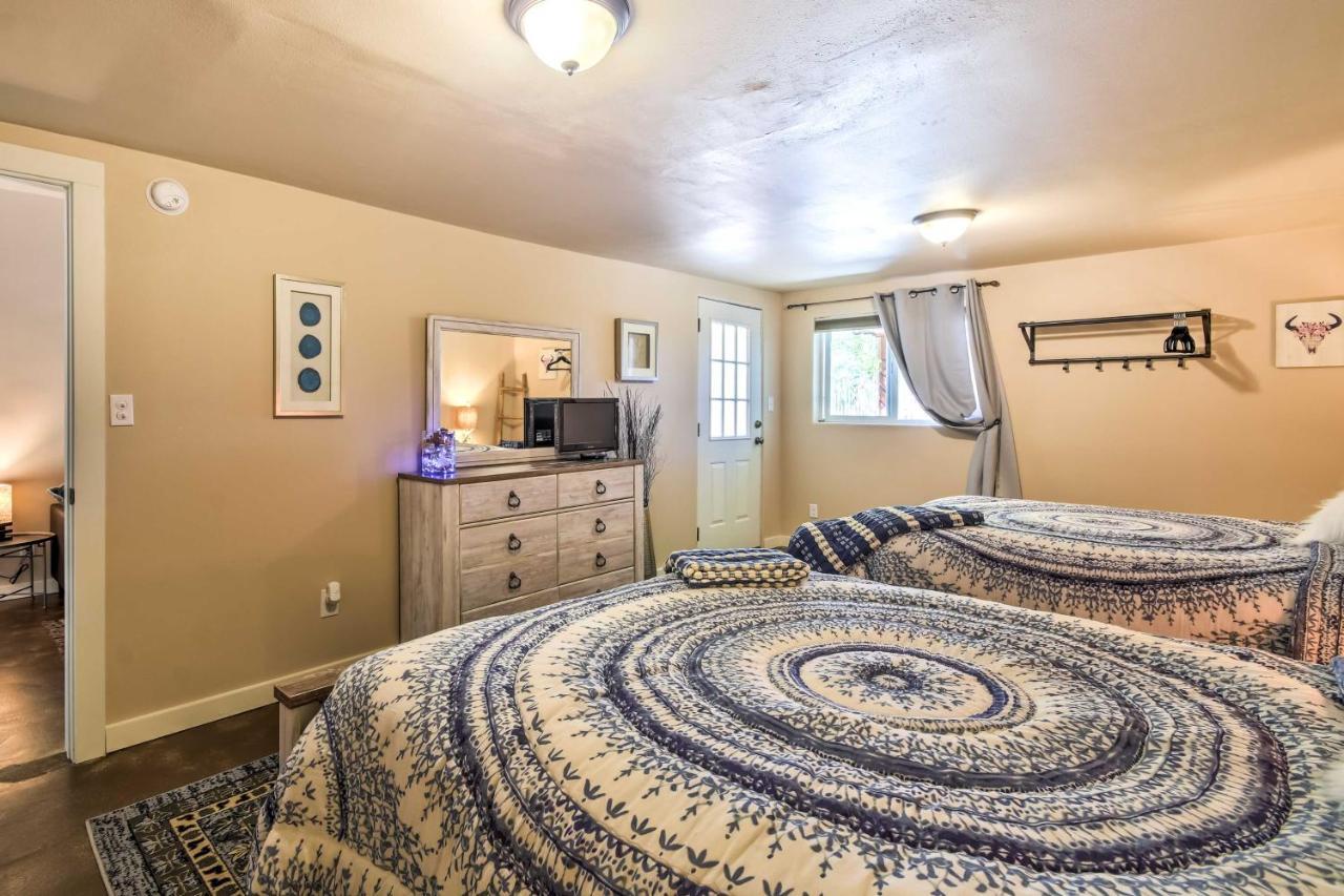 Cozy Home With Media Room Short Walk To Taos Plaza! Zewnętrze zdjęcie